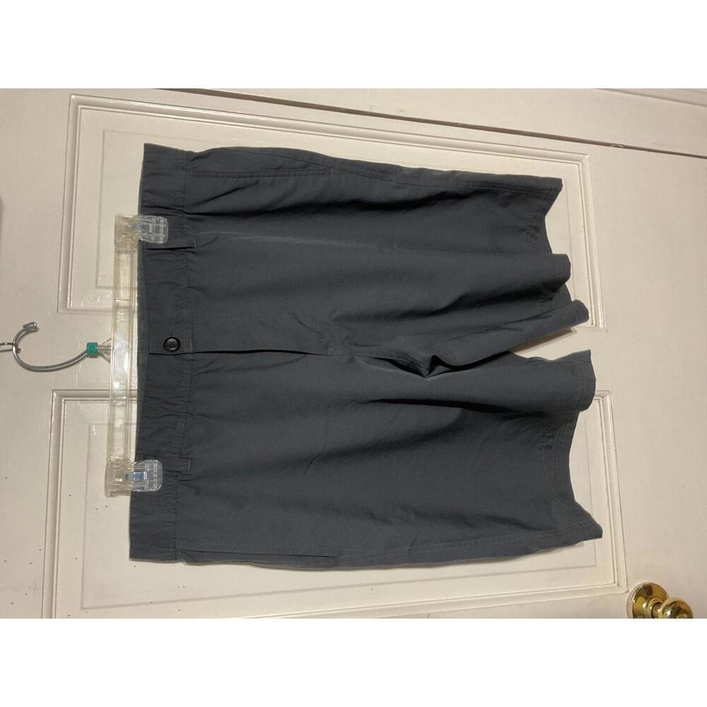 Columbia shorts, men’s size 38 NWOT